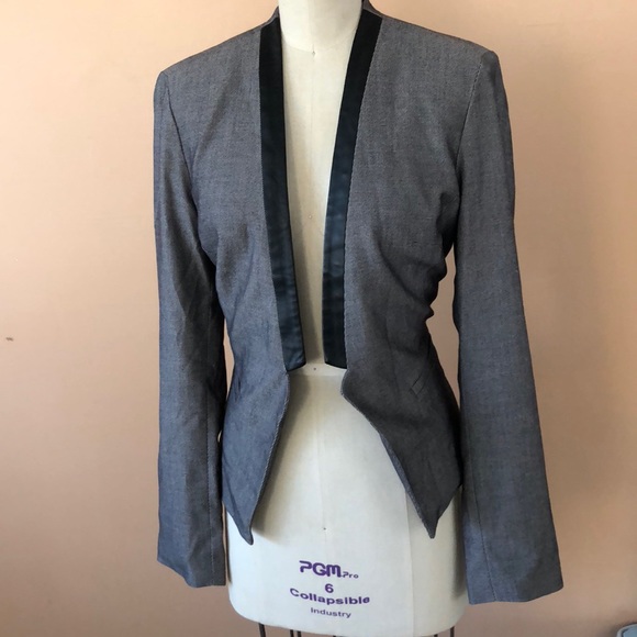 Forever 21 Jackets & Blazers - Grey/gray blazer with vegan leather lapels